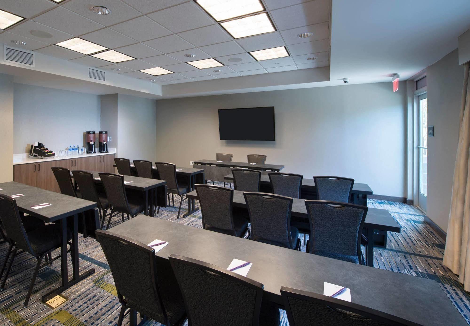Hotel Atlanta Perimeter Center 3*